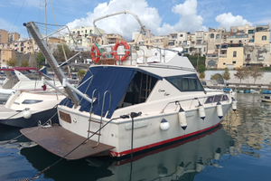 Center Craft Corvette 37 Fly