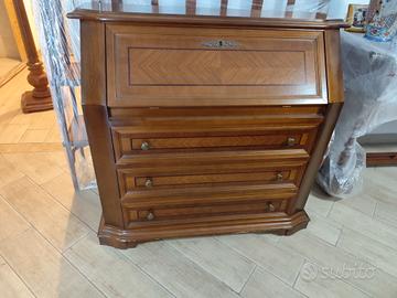 Mobiletto con ribalta scrittoio