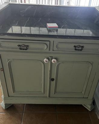 Credenza