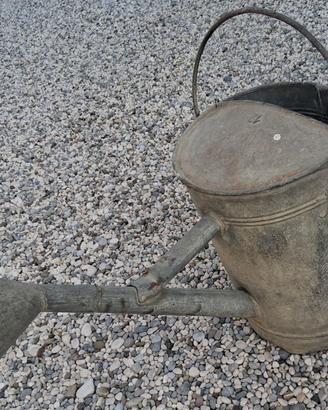 annaffiatoio vintage