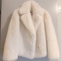 Cappotto corto Zara effetto pelliccia