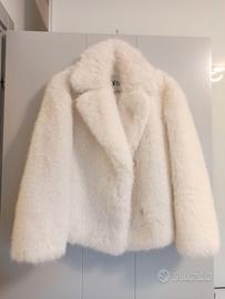 Cappotto corto Zara effetto pelliccia