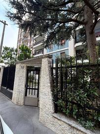 Appartamento di 130 m² con 4 locali a Milano