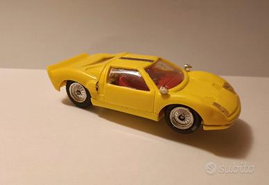POLICAR Ford GT 40  1:32