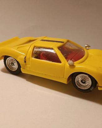 POLICAR Ford GT 40  1:32