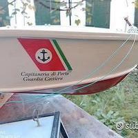 Collezionismo  motoscafo scafo barca vedetta rc