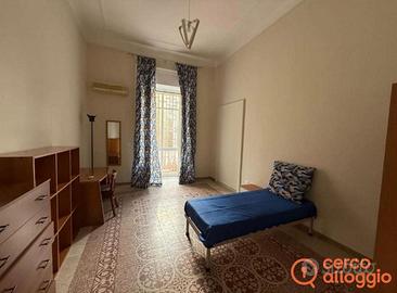 TA-18609 Camere singole per donne in zona Borgo