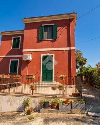 CASA INDIPENDENTE A VILLAMAGNA