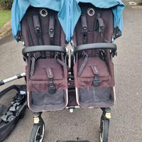 Passeggino gemellare inclusi ovetti e Isofix auto