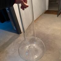 Vaso in vetro trasparente