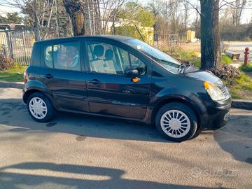 Renault Modus 1.2 16V Luxe Privilège