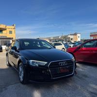 AUDI A3 1.6 TDI 116 CV S tronic Sport