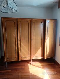Armadio vintage legno