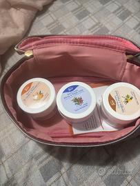 Set corpo compreso di pochette just