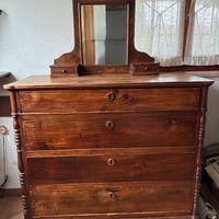 Comò Antico in Legno con Specchiera a "Cimasa"