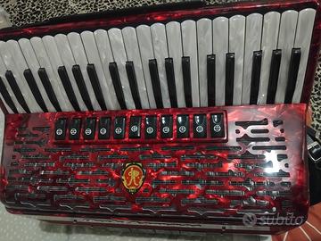 Fisarmonica Paolo soprani 120 bassi