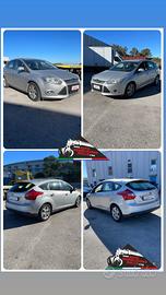 Ricambi Ford Focus sigla AV6Q MOTORE ROTTO