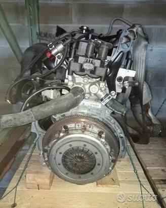 Motore Per Ford Focus 2004 1.6 Benzina Sigla FYDB