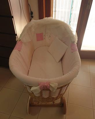 Culla in vimini con cappotta Waldin