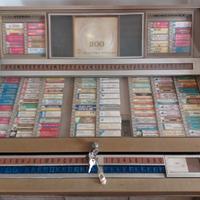 Juke box   ROWE AMI 200