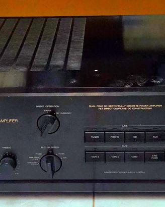 Amplificatore integrato Akai