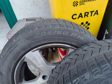 Cerchi in lega 205 R16