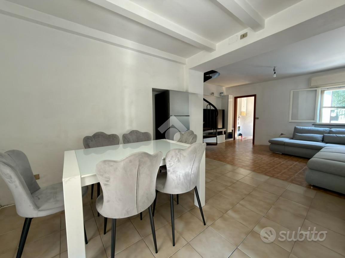 Casa – San Leo, Castelnuovo - Altro