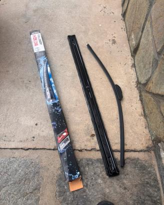 Bosch Aerotwin AR653S spazzola tergicristallo 650