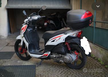 Scooter Sym Symphony 150 SR
