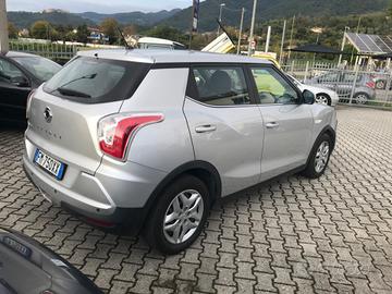 Ssangyong Tivoli 1.6d 2WD catena nuova