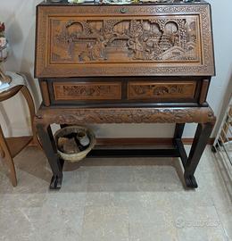 Credenza secretaire cinese intagliato