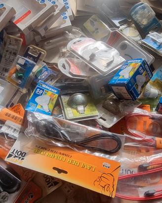 Stock Elettronica e Accessori Smartphone 218 Pezzi