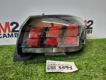 STOP DESTRO A LED PEUGEOT 208 Serie 9823216580 (12