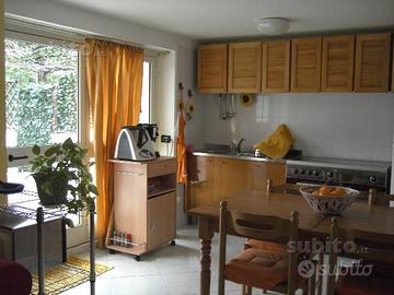 Castelsardo casa con veranda vicino al mare