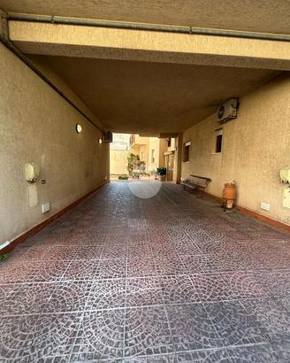 3 LOCALI A PALERMO