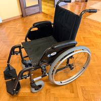 Sedia a Rotelle richiudubile