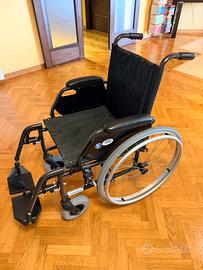 Sedia a Rotelle richiudubile