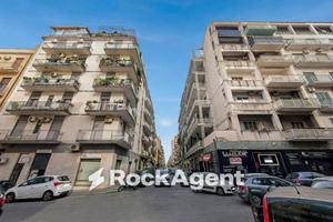 Appartamento di 131 m² con 4 locali e box auto a C