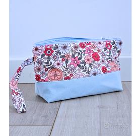 Pochette, astuccio, borsa trucchi, trousse