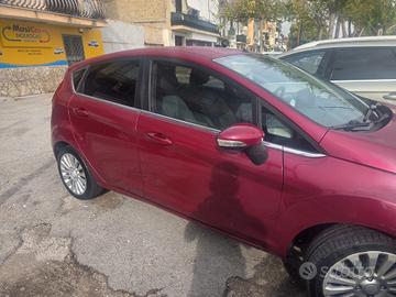 fiesta GPL può circolare a Napoli 