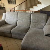 DIVANO 3 POSTI CON SCESLONG POLTRONE SOFA'