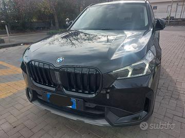 bmw x1 total black 18d 