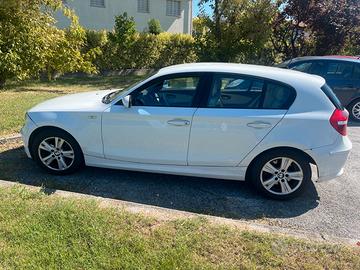 BMW 118d   anno  2008    Diesel