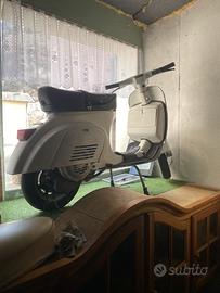 Vespe special  vespa r   Pks.  Px