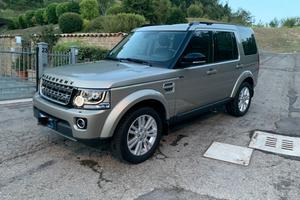 Land rover discovery 4 3.0 hse