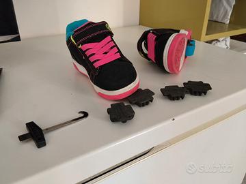 scarpe con rotelle n. 30