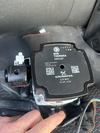Pompa circolatore grundfos UPM 0 15/60 AOS