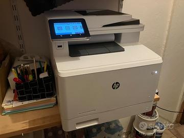 Stampante HP Color LaserJet Pro MFP M479fdw