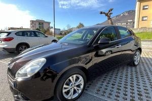 SPLENDIDA ALFA ROMEO GIULIETTA.