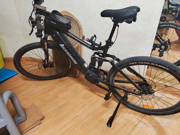 E-bike Accolmile, motore 750 w, praticamente nuova